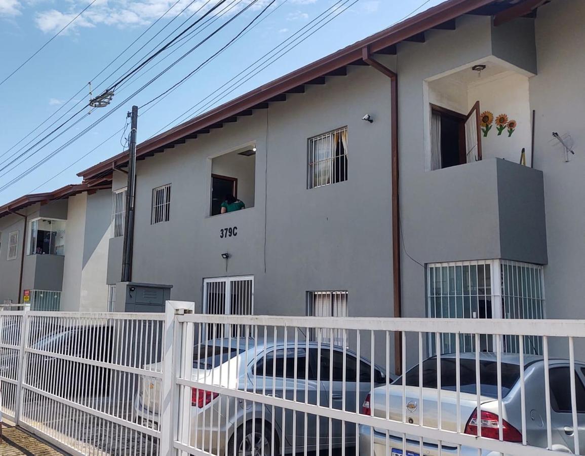 Apartamento Ubatuba - Praia Grande - 200M Da Praia 외부 사진